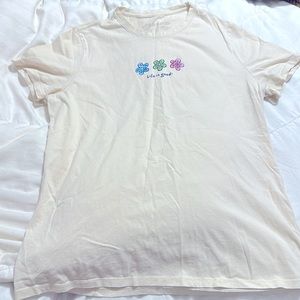 Life Is Good - Beige S/S Graphic Crew Neck T - Large